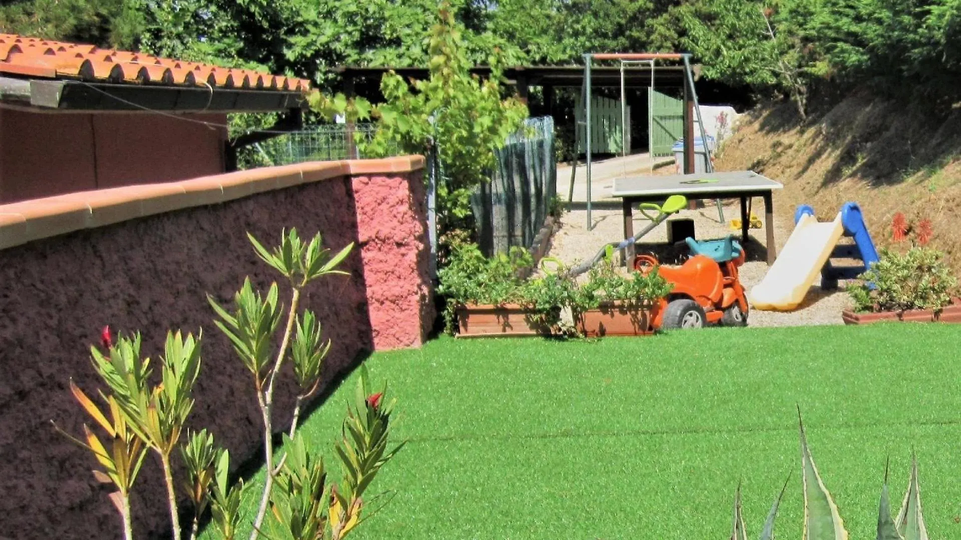 Ferienwohnung In Capoliveri Mit Schoenem Garten - B55509 كابوليفيري